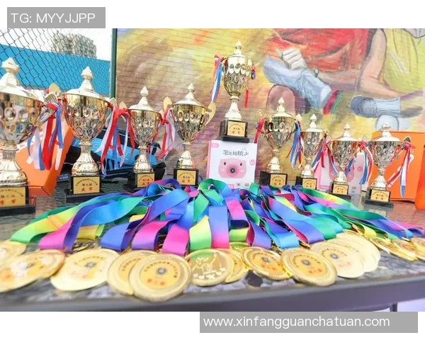 重庆网球队在世界锦标赛上的拼搏历程与荣耀时刻回顾 重庆网球队在世界锦标赛上的拼搏历程与荣耀时刻回顾